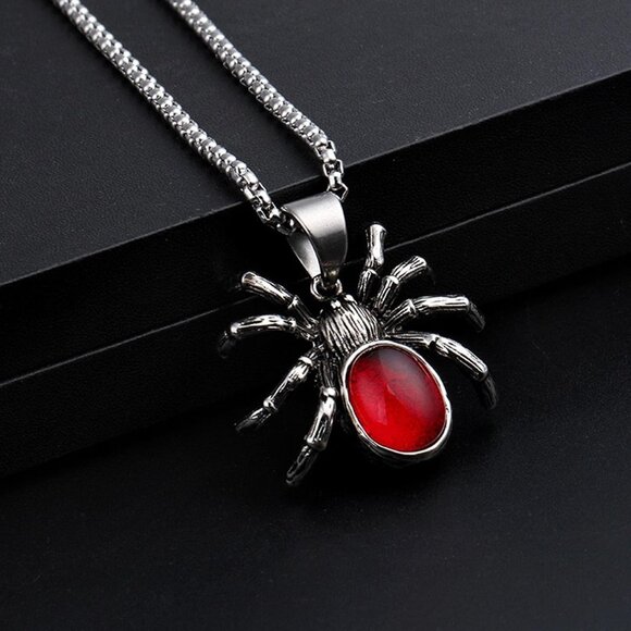 Unique Adjustable Spider Pendant Necklace in Black and Red for Halloween Parties - Picture 8 of 8
